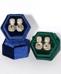 Zirconia Squareピアス