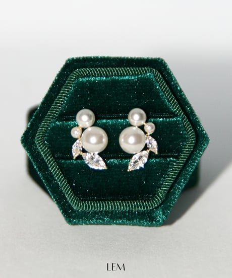 Pearl Leaf ピアス/イヤリング