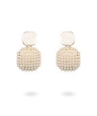 Dot Pearlピアス