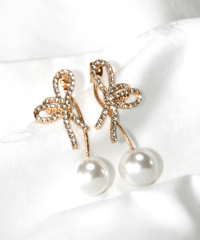 Convertible Tie Pearlピアス