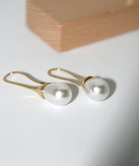 Éclat Pearlピアス