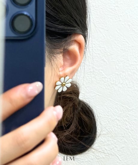 Daisyピアス/イヤリング