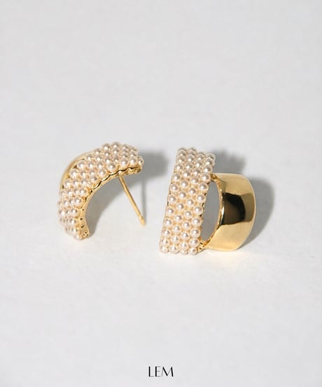 Pearl Lineピアス/イヤリング