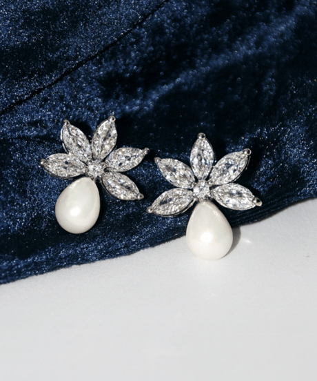 Crystal Dropピアス/イヤリング