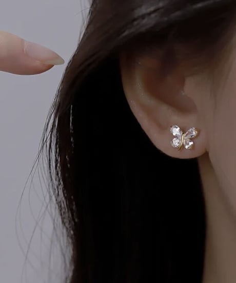 Crystal Butterflyピアス/イヤリング