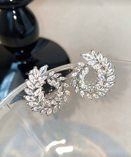 Zirconia Leafピアス