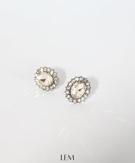 Oval Queenピアス/イヤリング