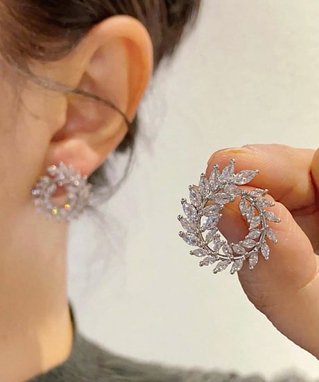 Zirconia Leafピアス