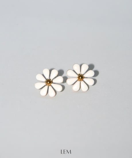Daisyピアス/イヤリング