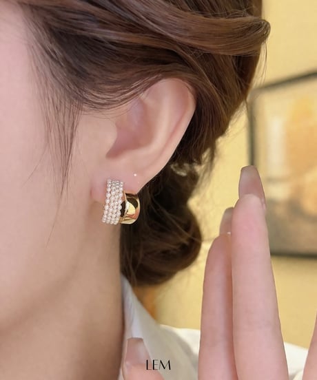 Pearl Lineピアス/イヤリング