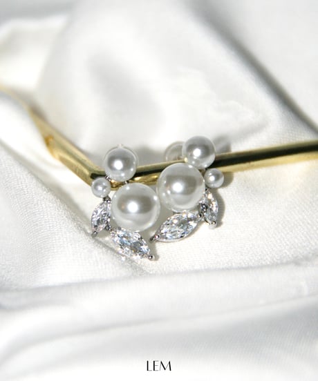 Pearl Leaf ピアス/イヤリング