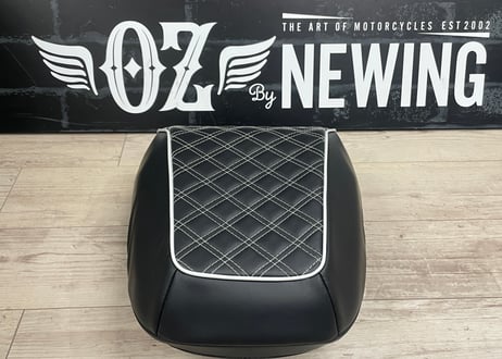 新発売記念価格！OZbyNEWING プレミアムシートカバー 2ピースセット（パンアメリカ用 ）シルバー【特注カラータイプ】）