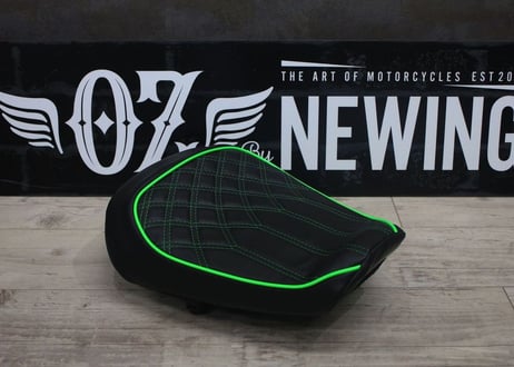 OZbyNEWING プレミアムシートカバー　グリーン