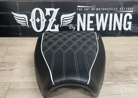 新発売記念価格！OZbyNEWING プレミアムシートカバー 2ピースセット（パンアメリカ用 ）シルバー【特注カラータイプ】）
