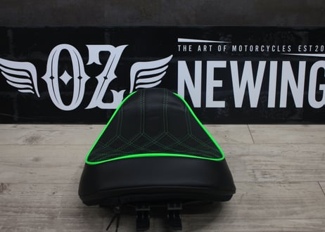 OZbyNEWING プレミアムシートカバー　グリーン