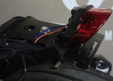 OZbyNEWING リアフェンダーカウル専用テール・ナンバーセット（RH1250S）