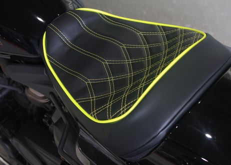 OZbyNEWING プレミアムシートカバー　イエロー