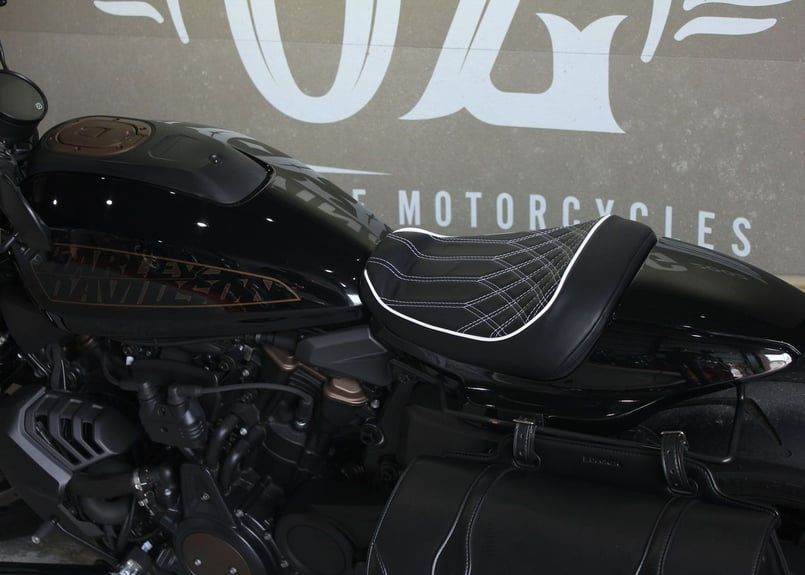 OZbyNEWING プレミアムシートカバー ホワイト | OZ by NEWING