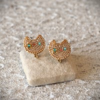 MADAM`S CAT white 【イヤリング】