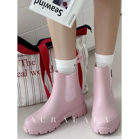 梅雨でもおしゃれ✨ショートレインブーツ☔
