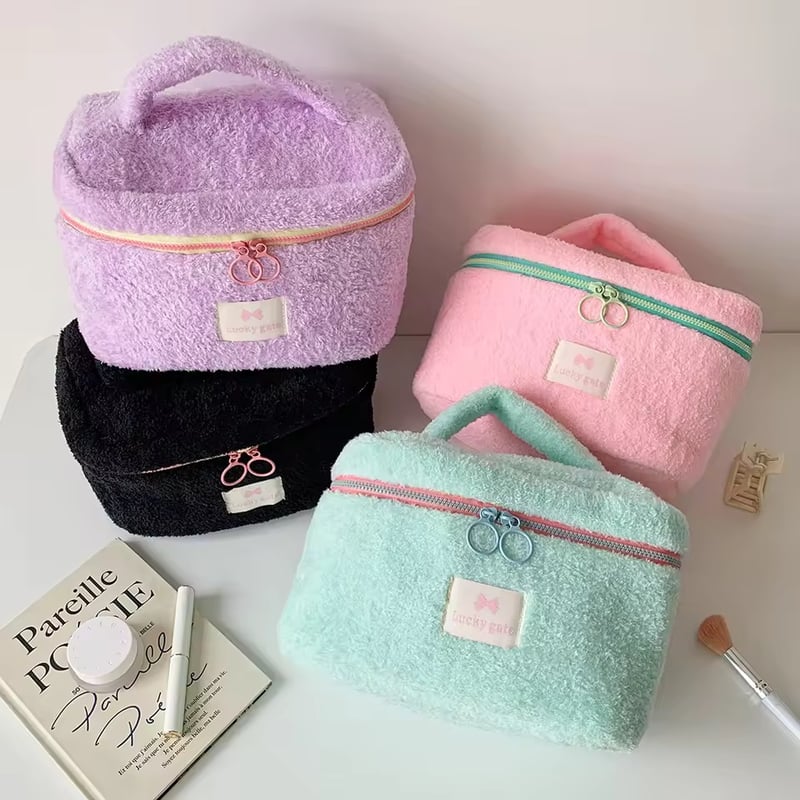 ふわふわタオル生地バイカラーバニティポーチ | AURALALA | 輸入韓国