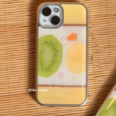 【iPhone17対応】萌え断🥪フルーツサンドiPhoneケース