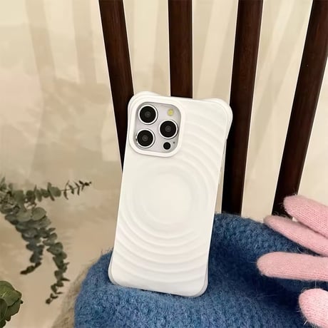 MagSafe対応！波打ち角しっかりiPhoneケース