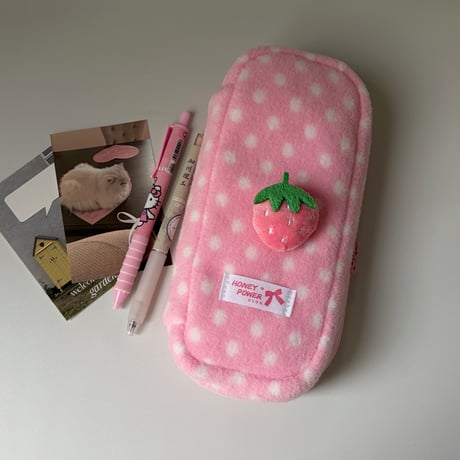 ストロベリー🍓ふわふわドットペンケース/筆箱