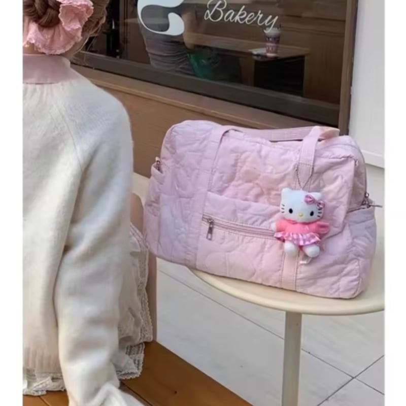 お出かけの季節✨ハートキルティングピンクボストンバッグ/トラベル