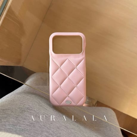 キルティングラインストーンiPhoneケース