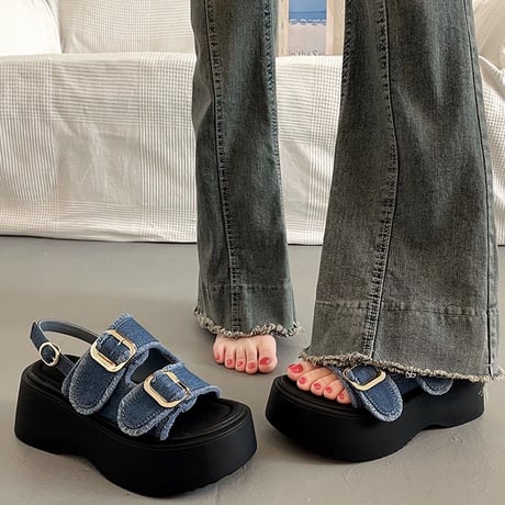 厚底ダブルベルトサンダル