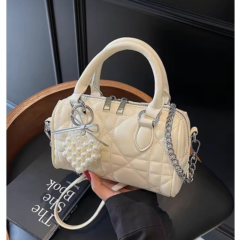 キルティングミニボストンチェーンショルダーバッグ♡チャーム付き