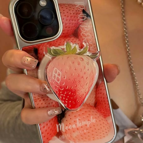 ジューシーストロベリー🍓グリップセットiPhoneケース