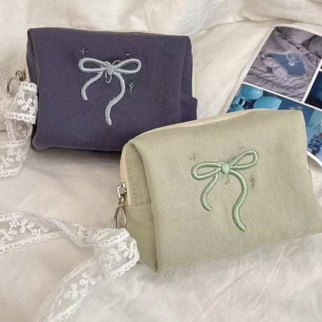 リボン刺繍シンプルポーチ