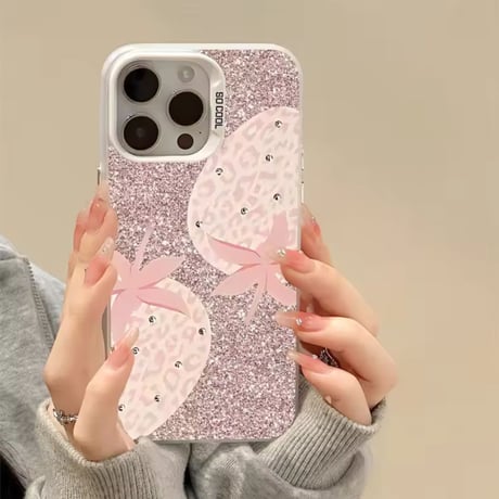 🍓ストロベリーラメiPhoneケース