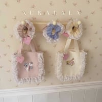 韓国ハンドメイド♡ねこちゃま刺繍フリルトートバッグ(=^・^=)シュシュ付き