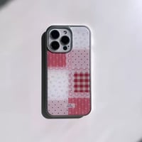 【iPhone17対応】レトロパッチワーク柄レースiPhoneケース