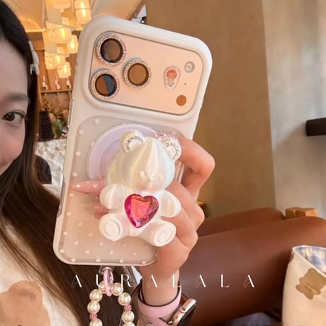 【iPhone17対応】3Dくまさんハートビジュー💗ドットiPhoneケース