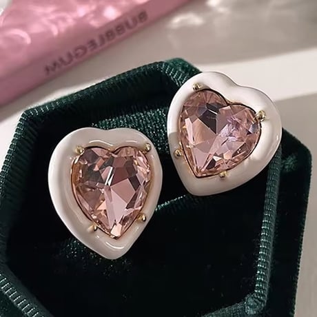 ぷっくりフレームクリスタルハートピアス