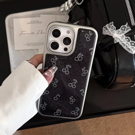 キラキラシルバードットチェリーiPhoneケース