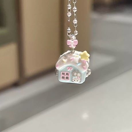 ミニチュアドールハウスネックレス
