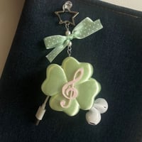 clover🍀🎼music イヤホン巻取りチャーム/キーホルダー