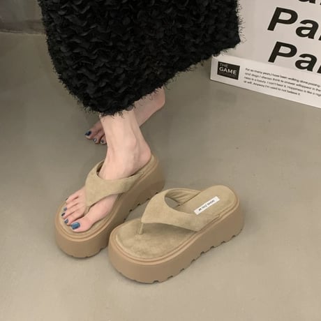 厚底スエードビーチサンダル風サンダル