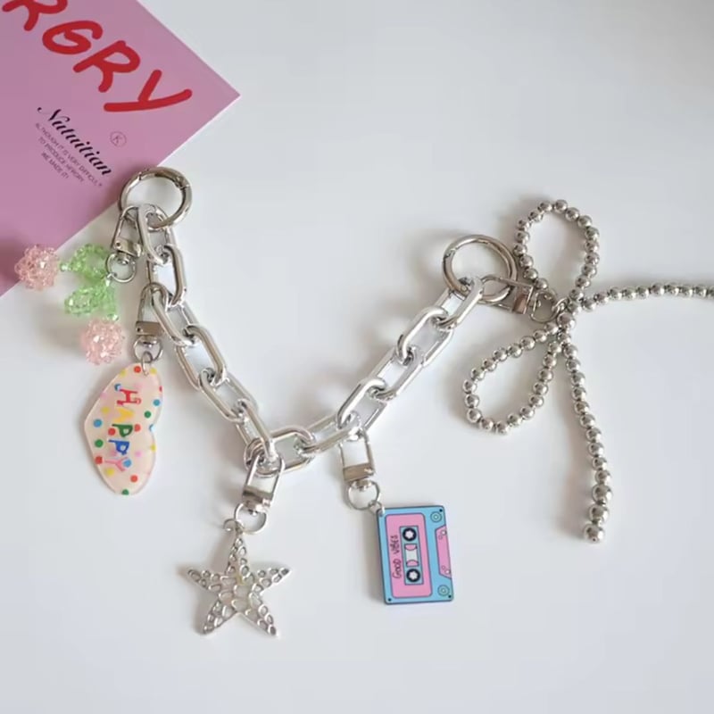 平成レトロ風チェーンストラップ | AURALALA | 輸入韓国雑貨＆インテリア