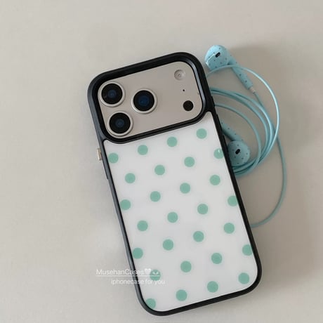 【iPhone17対応】クローバーグリップ🍀ドットiPhoneケース