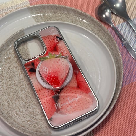 ジューシーストロベリー🍓グリップセットiPhoneケース