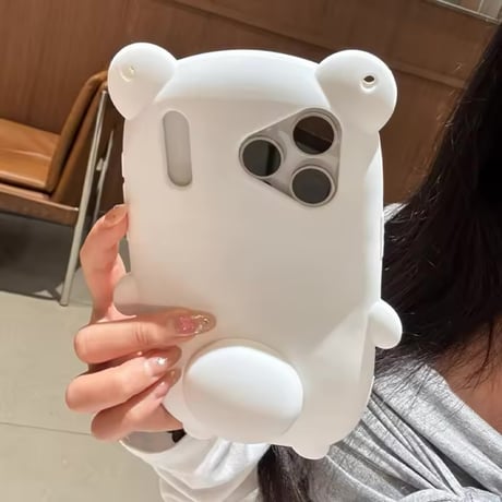 【iPhone17対応】まんまるしっぽスタンドくまさんiPhoneケース