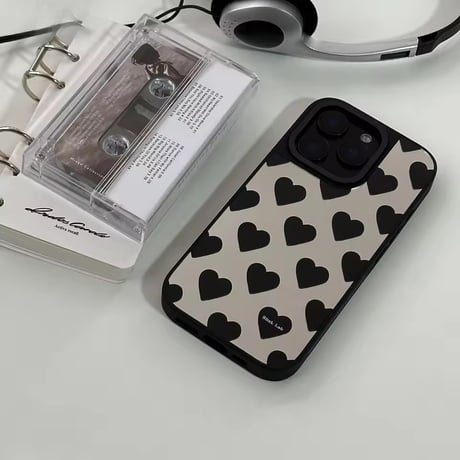 【iPhone17対応】ブラックハート♥ミラーiPhoneケース