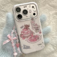 【iPhone17対応】メルヘンイラストストロベリー🍰ベアiPhoneケース