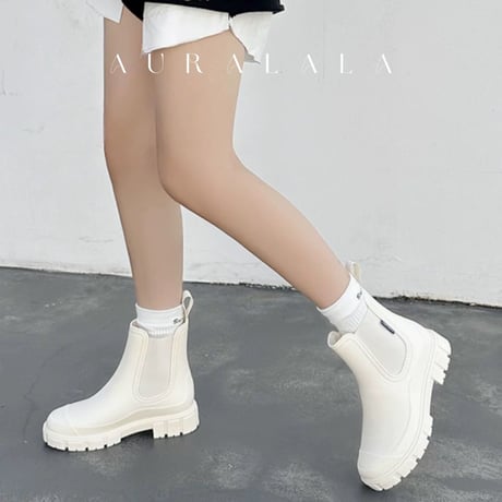 梅雨でもおしゃれ✨ショートレインブーツ☔